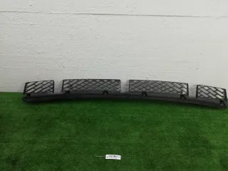 7P6807863A Заглушка (решетка) в бампер Volkswagen Touareg 2 Арт 00270989, вид 1