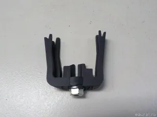 63217174413 BMW Кронштейн фонаря BMW 3 E90/E91/E92/E93 Арт E51847872, вид 4