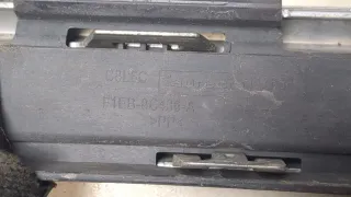 1873307,F1EB8200CC Решетка радиатора Ford Focus 3 restailing Арт 9149120, вид 2