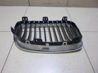 51137166439 BMW Решетка радиатора левая BMW 1 E81/E82/E87/E88 Арт E100578235, вид 4