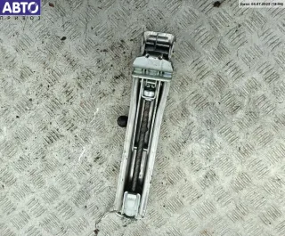 8E0011031D Домкрат Audi A4 B6 Арт 54810117