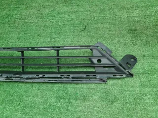 31455780 Решетка переднего бампера Volvo V60 1 Арт 0000007640568, вид 3