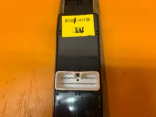93502H1120  Кнопка стеклоподъемника переднего левого Hyundai Terracan Арт 01014159, вид 3