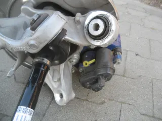 6890578 Кулак задний правый BMW IX i20 Арт AL14341443654, вид 6