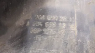 A2046981230 Защита арок задняя правая (подкрылок) Mercedes C W204 Арт 9447808, вид 3