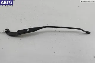 893905407D Щеткодержатель (поводок стеклоочистителя) передний Audi 80 B4 Арт 54610954, вид 1