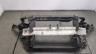 8X0805608 Кронштейн (крепление) Audi A1 Арт 11280220