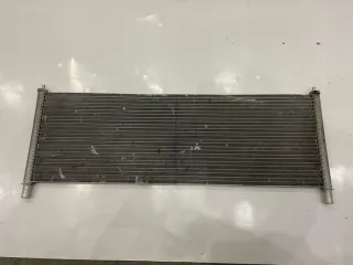 1048498-00-C Радиатор кондиционера Tesla model X Арт e8654787, вид 2