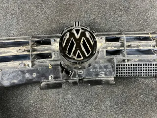 1J0853651 Решетка радиатора Volkswagen Golf 4 Арт e9340187, вид 9
