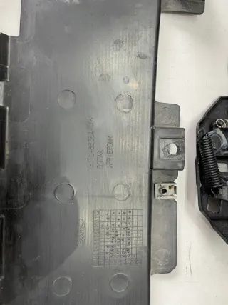  Передняя панель крепления облицовки (телевизор) Ford EcoSport Арт e10586248, вид 9
