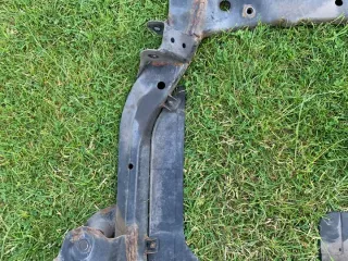 2007-2012 62405-2L000 Балка подвески передняя (подрамник) Hyundai i30 FD Арт e10586853, вид 4