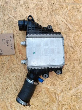 GJ32-9L440-AD Интеркулер Jaguar F-Pace Арт e10586905, вид 4