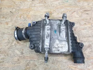 GX73-6K775-AC Интеркулер Jaguar F-Pace Арт e10586964, вид 1