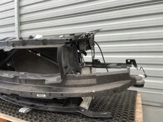 8672102 7245804 Передняя панель крепления облицовки (телевизор) BMW 1 F20/F21 Арт e10589783, вид 4