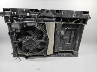 9674813580 9675280980 Передняя панель крепления облицовки (телевизор) Peugeot 208 2 Арт e10592229, вид 11