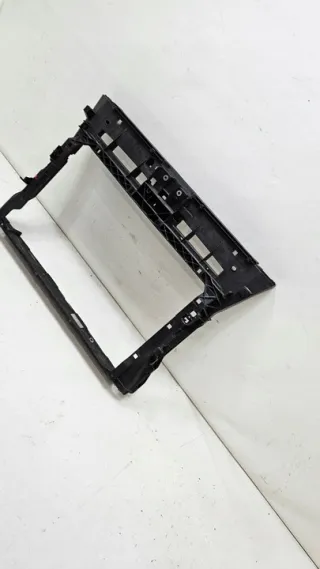 57A805588 Передняя панель крепления облицовки (телевизор) Skoda Karoq Арт e10592892, вид 3