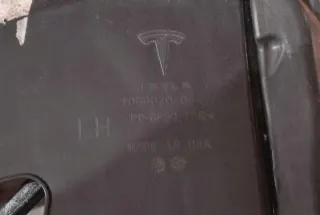 1061950-00-E Передняя панель крепления облицовки (телевизор) Tesla model S Арт e10593082, вид 4