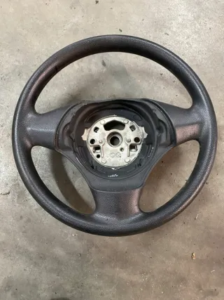 6763076 B001566 Руль BMW 1 E81/E82/E87/E88 Арт e10603024, вид 1