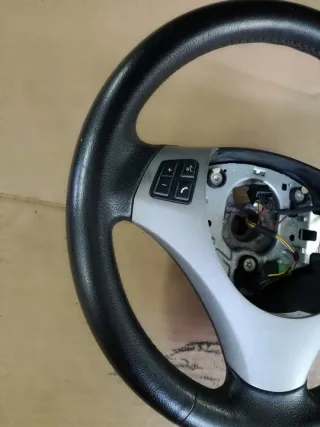6763079 Руль BMW 1 E81/E82/E87/E88 Арт e10603025, вид 2