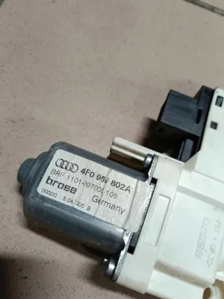 4F0959802A Моторчик стеклоподъемника Audi A6 C6 (S6,RS6) Арт e10614490, вид 2