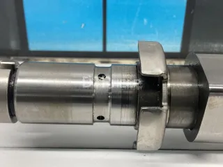1300100Q0T Распредвал Nissan Note E11 Арт AM31463880, вид 4