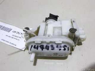 357862153C VAG Активатор (привод) замка двери Volkswagen Passat B3 Арт E14743451