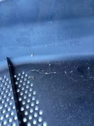 06A103925AC Декоративная крышка двигателя Volkswagen Golf 4 Арт e12683619, вид 3