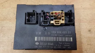 1K0959433BT Блок предохранителей Volkswagen Golf 5 Арт e12682443, вид 1