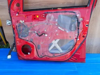  Дверь передняя правая Suzuki Swift 3 Арт e12678356, вид 9