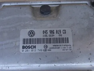 045906019CD Блок управления двигателем Skoda Fabia 2 Арт e12678223, вид 2