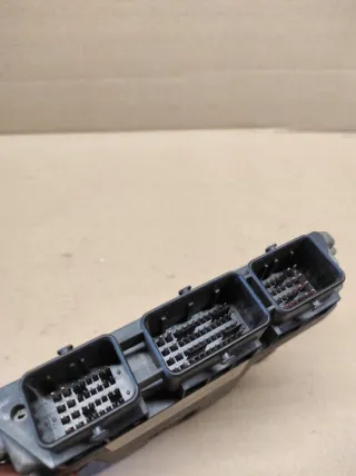0281011724 8200311550 Блок управления двигателем Renault Espace 4 Арт e12677684, вид 3