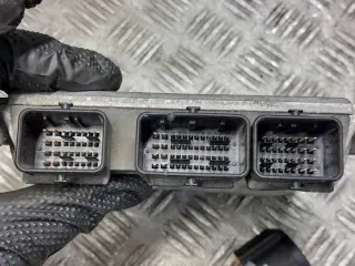 9647472780 9650663880 Блок управления двигателем Peugeot 307 Арт e12677486, вид 3