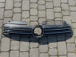 5K0853651AG 5K0853651AF 5K0853653 Решетка радиатора Volkswagen Golf 6 Арт e12675224, вид 1
