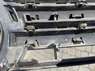 5K0853651AG 5K0853651AF 5K0853653 Решетка радиатора Volkswagen Golf 6 Арт e12675224, вид 3