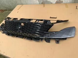 9836828477 Решетка радиатора Peugeot 3008 2 Арт e12674811, вид 4