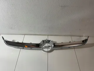 13355302 Решетка радиатора Opel Adam Арт e12674628, вид 2