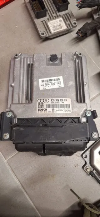03G906016KN 0281013293 Блок управления двигателем Audi A4 B7 Арт e12674501, вид 1
