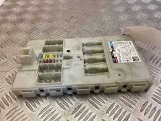 8725621 Блок комфорта BMW 5 G30/G31 Арт e12669534, вид 4
