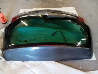 102310 Крышка багажника (дверь 3-5) Opel Zafira C Арт e12663571, вид 3