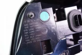 1077398 1077400 Фонарь задний правый Tesla model 3 Арт e12657819, вид 8