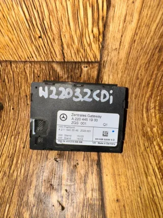 A2204451900 Блок комфорта Mercedes E C207 Арт e12647170, вид 2
