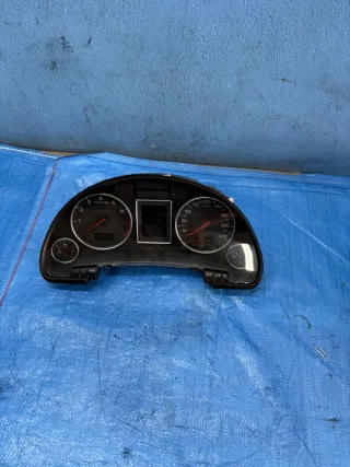 8E0920900F Щиток приборов (приборная панель) Audi A4 B6 Арт e12640372, вид 2