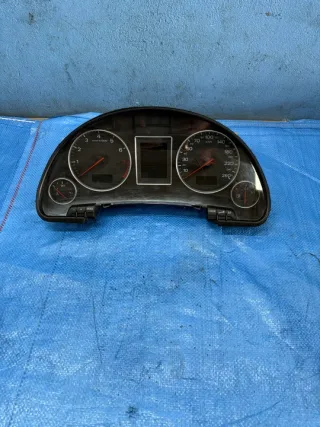 8E0920900F Щиток приборов (приборная панель) Audi A4 B6 Арт e12640372, вид 3