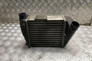 8E0145806L Интеркулер Audi A4 B7 Арт e12639552, вид 1