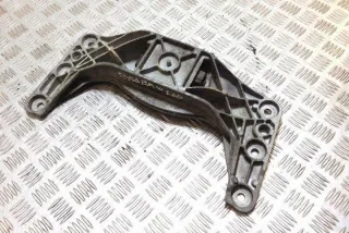 6761106 Подушка крепления КПП BMW 5 E60/E61 Арт e12638938, вид 2