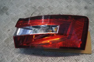  Фонарь задний правый Skoda Superb 3 Арт e12627584, вид 1