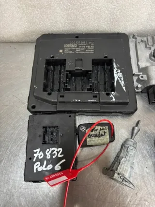 05C907394D 05C907394D, 3Q0959435N, 2Q0905861A, 2Q0937089C Блок управления двигателем Volkswagen Polo 6 Арт e12621145, вид 2