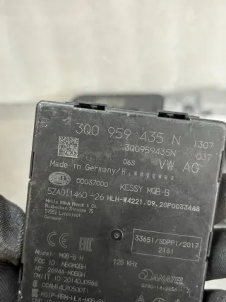 05C907394D 05C907394D, 3Q0959435N, 2Q0905861A, 2Q0937089C Блок управления двигателем Volkswagen Polo 6 Арт e12621145, вид 4