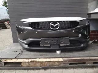 DN4E50031E8P Бампер передний Mazda MX-3 Арт e12620488, вид 1