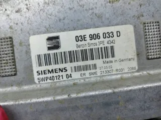 03E906033D Блок управления двигателем Seat Ibiza 3 Арт e12620104, вид 5